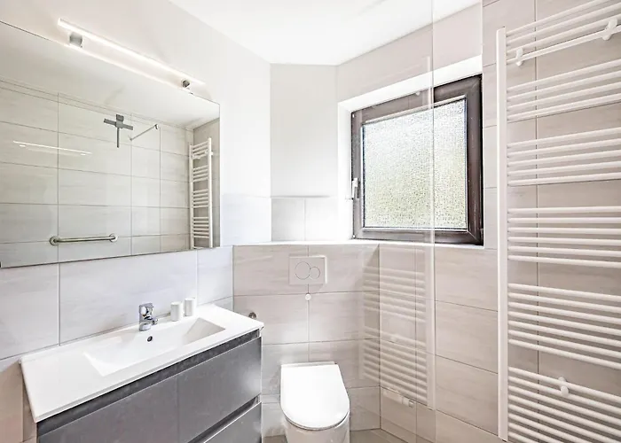 Puehler - Moewe 아파트 *